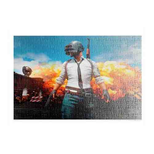 Пазлы CoolPodarok Пабг Pubg(персонаж в каске, на фоне взрыв) 26х38см 252 элемента арт. 101462984495